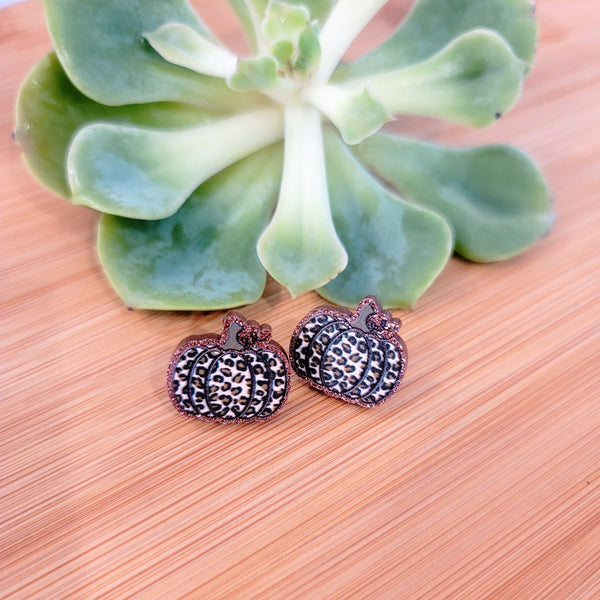 Leopard Pumpkin Stud Earrings